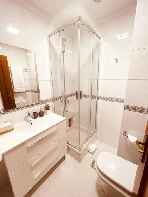 Seaview Apartment Walking To The Beach Фуншал Екстериор снимка