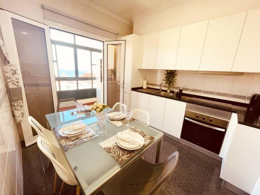 Seaview Apartment Walking To The Beach Фуншал Екстериор снимка
